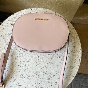 Michael Kors jet set travel oval crossbody